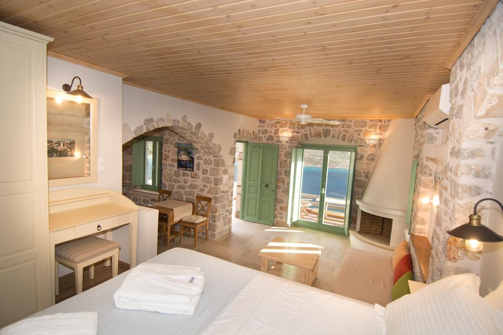 Petra Boutique Homes Arginonda 외부 사진