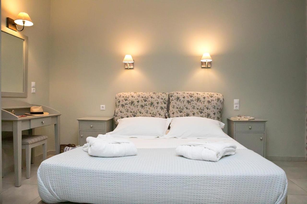Petra Boutique Homes Arginonda 외부 사진