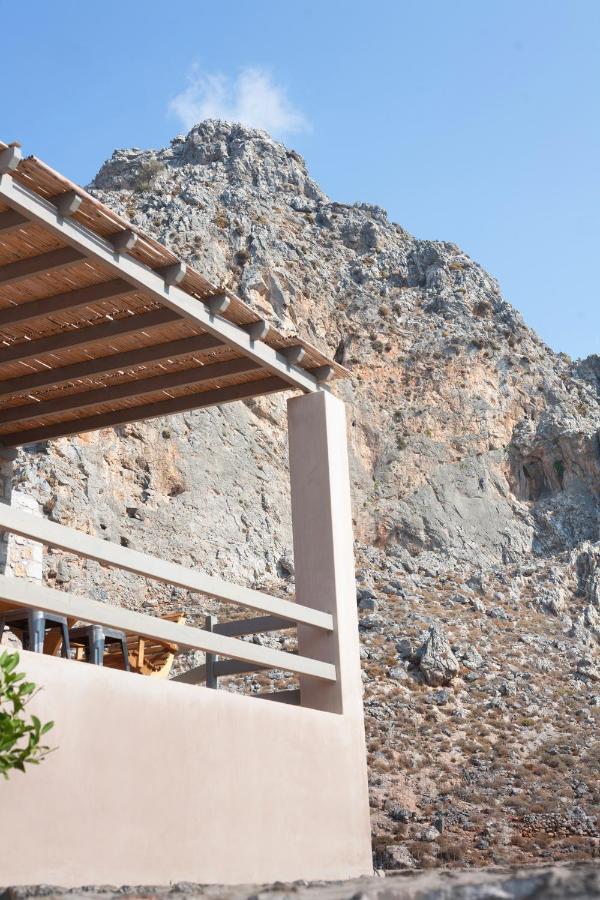 Petra Boutique Homes Arginonda 외부 사진