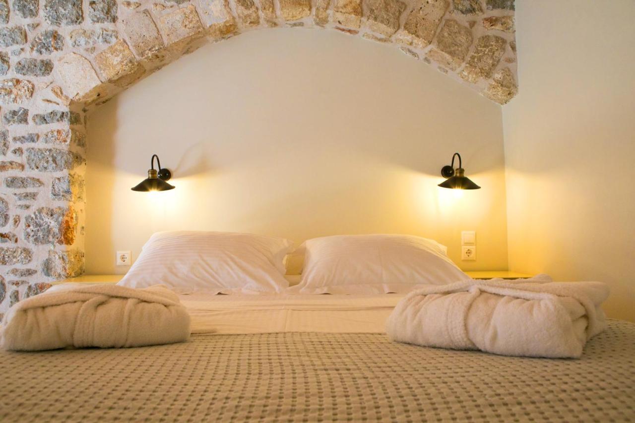 Petra Boutique Homes Arginonda 외부 사진
